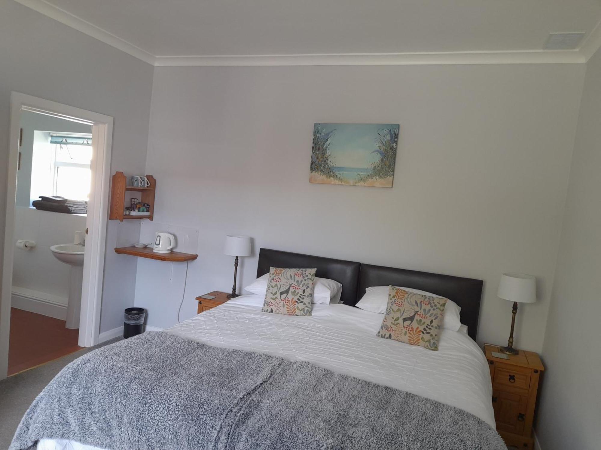 North Headborough Bed & Breakfast Haverfordwest Exterior foto